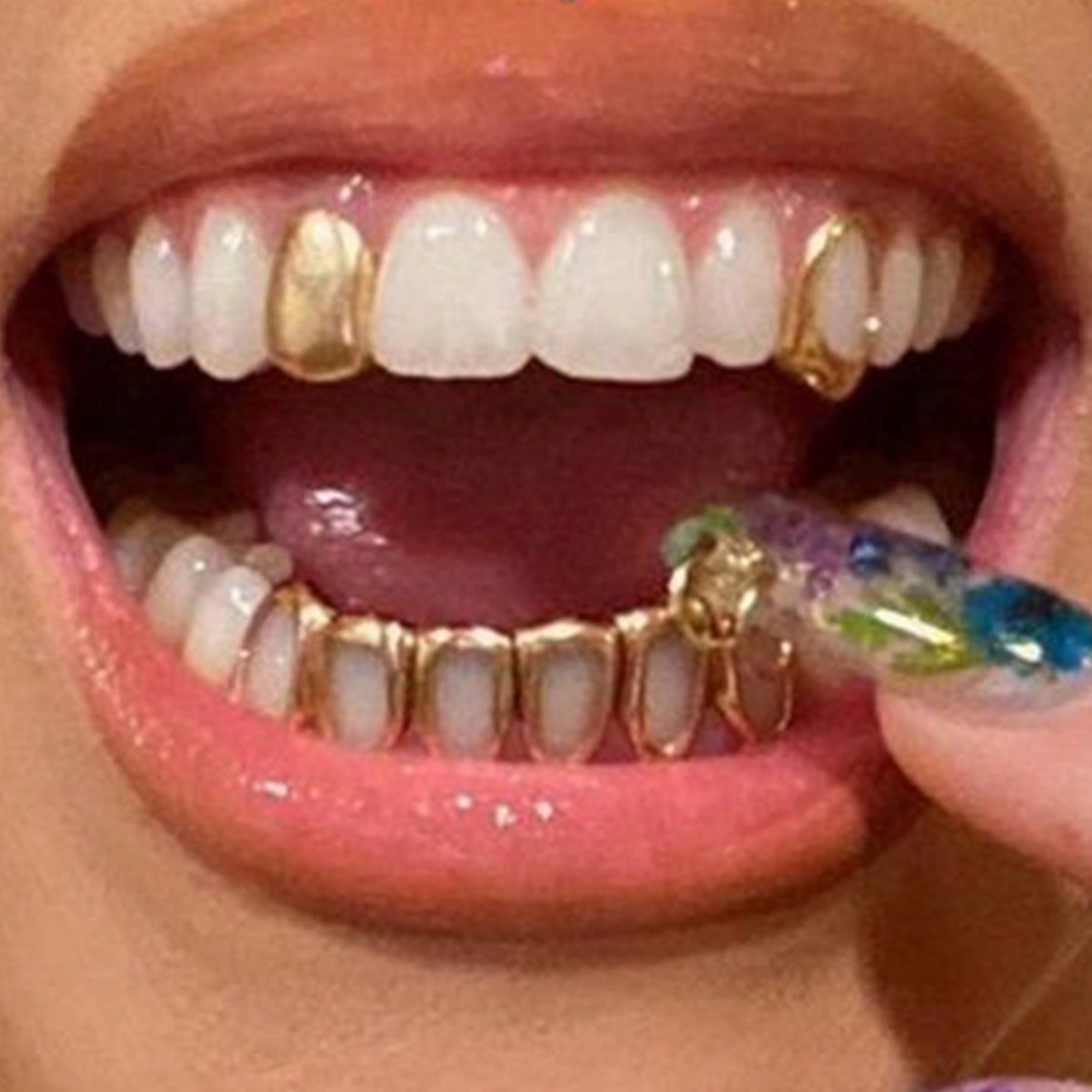 Body Jewelry Hot - Promo Terbatas Gigi Palsu Hip-Hop Enam
