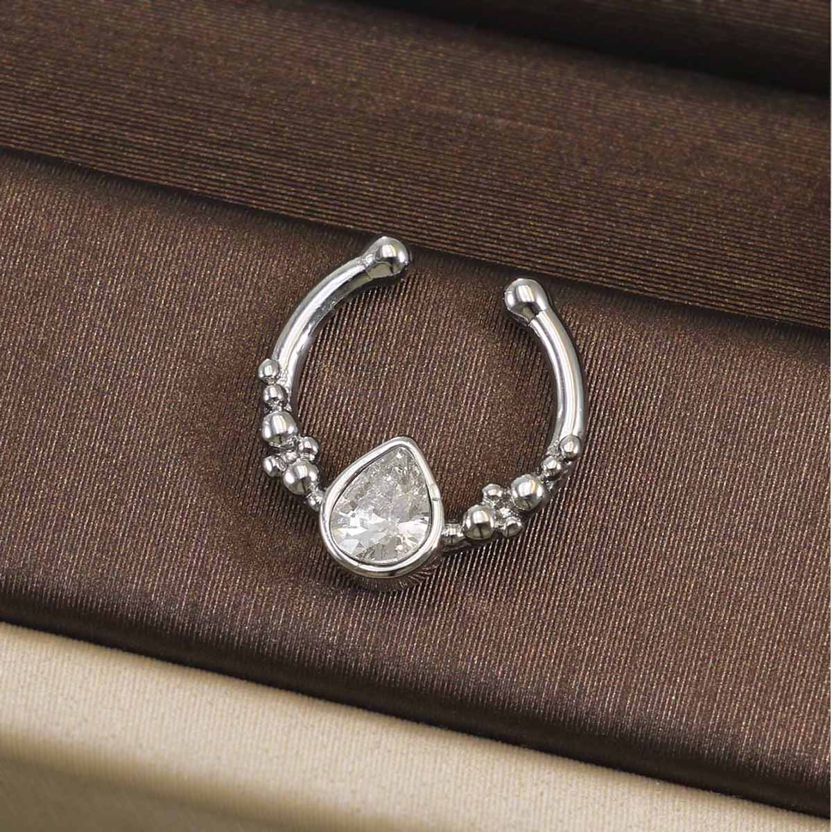 Cincin Septum Clicker Baja Tah - Septum Clicker Ring ulasan dan harga