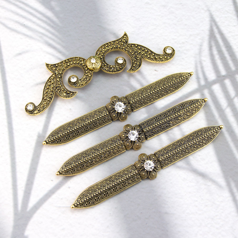 Pelindung Dada Wanita Kaukasus - Body Jewelry Ends ulasan dan harga